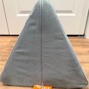Nugget Comfort Triangular Pillow - color ‘Surfside’